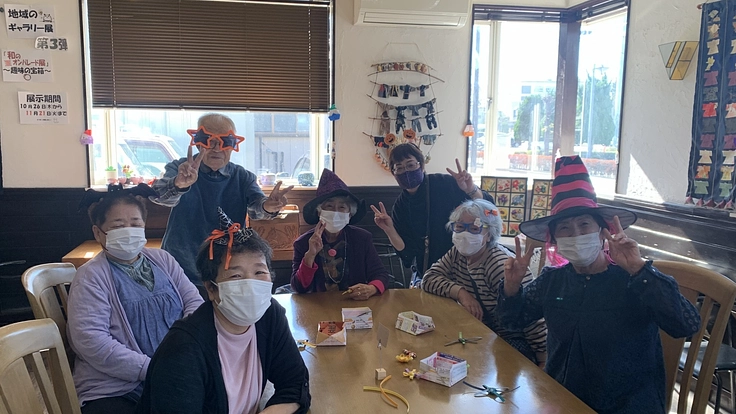 キラキラ輝く人が急増するコミュニティカフェの改修・充実化にご協力を