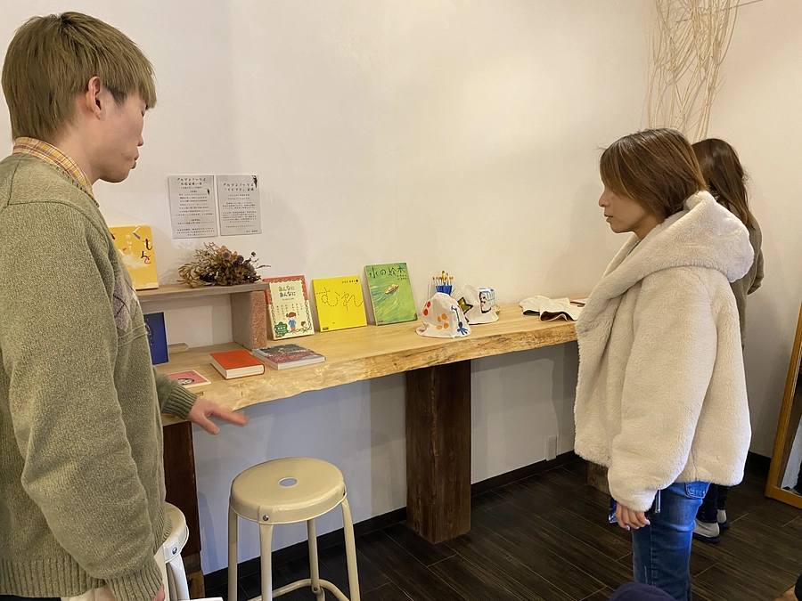 トレーラーハウスカフェに設置するテーブル🌳