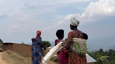 ママ、パパにルワンダのおんぶ紐を届けたい！ のトップ画像