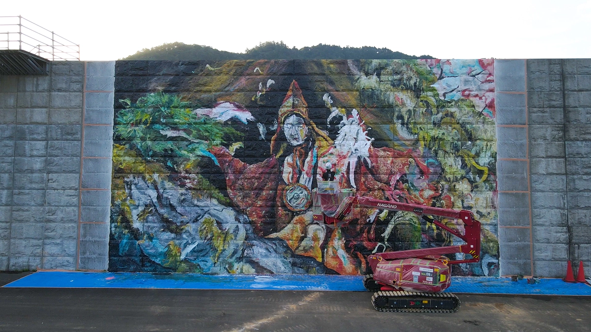 美術館5作品目の壁画「 岩戸開 | The Opening 」が完成しました。