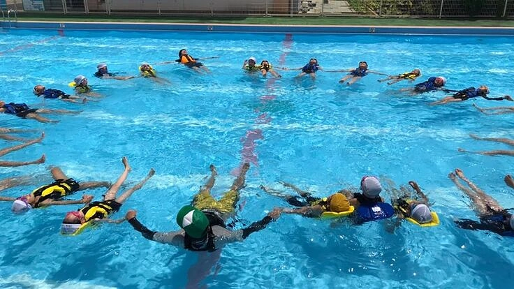 全ての自治体にライフジャケットレンタルステーションを！