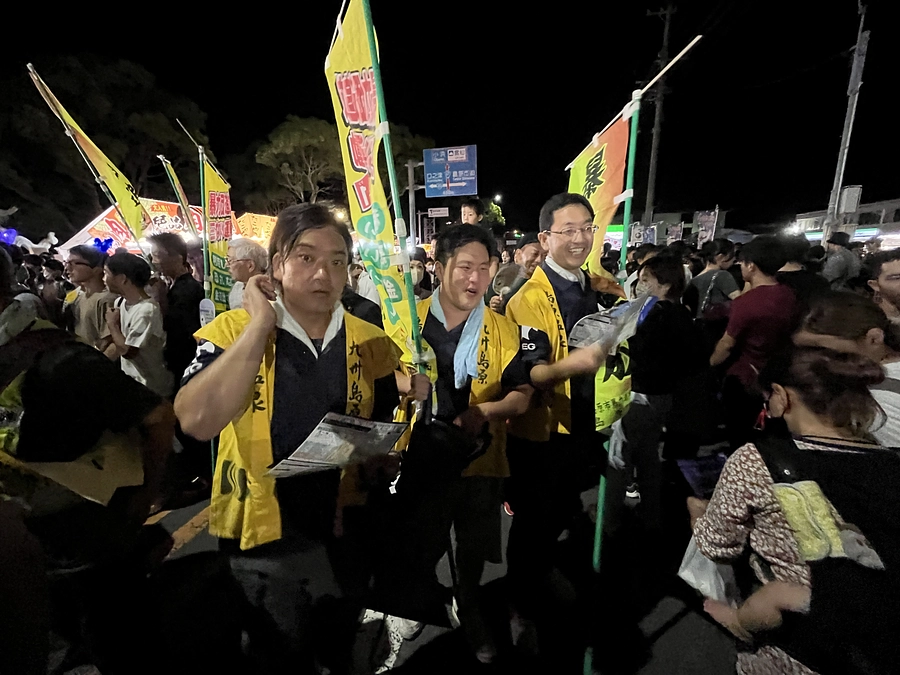 島原温泉ガマダス花火大会で場内アナウンス＆チラシ配りを実施