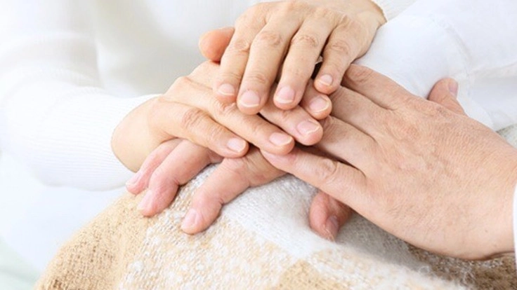 看取りケアパートナー資格と終活アドバイザー資格を取りたい！