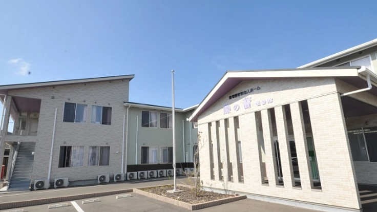 コロナの不安の中、現場を守り働き続ける介護職員に危険手当を