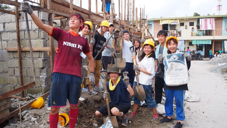 家があることは当たり前じゃない。学生がスリランカで家の建築!