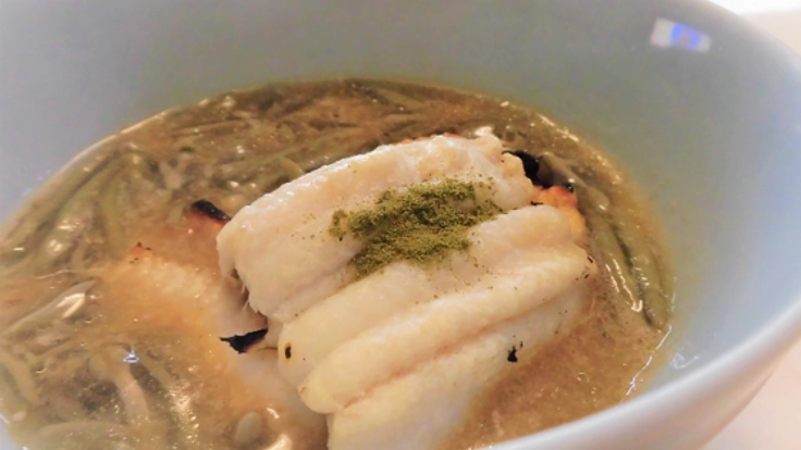 秋田県の伝統野菜「じゅんさい」を使ったコースを高知県で提供！