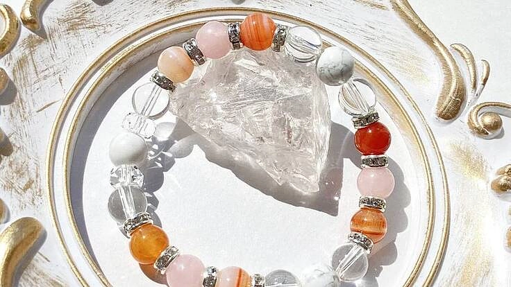 天然石をつかったブレスレットなどお手頃な価格で提供できるお店の出店