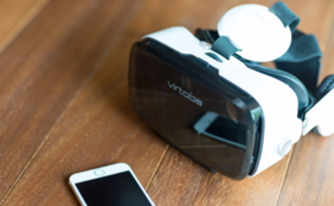 瞑想ガイドの先行ダウンロード権とVRゴーグル