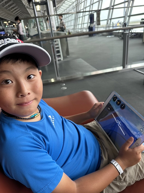 ３０名の方に御支援いただきました。誠ノ介、無事アメリカに到着しました！！