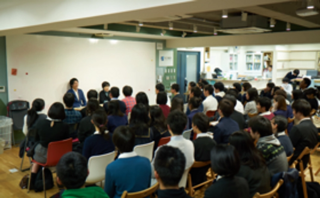 NESの活動報告書をお渡しします！