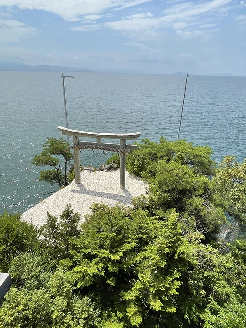 ボタニカルアーティストの京都桜紀行 番外編～都久夫須麻神社1（琵琶湖 竹生島）