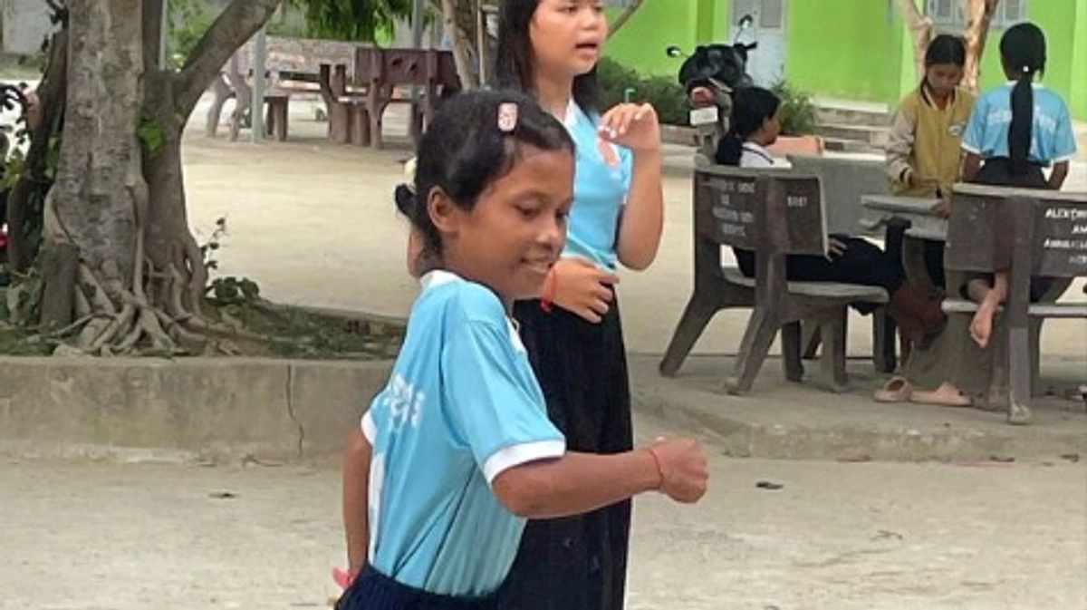 子供らしい一面を見せるハイナンちゃん