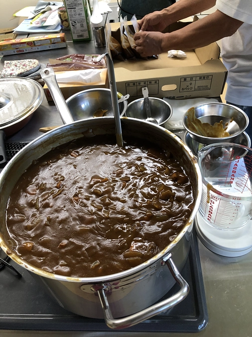 レトルト食品製造間もなく完了します。お届けまでまもなく。