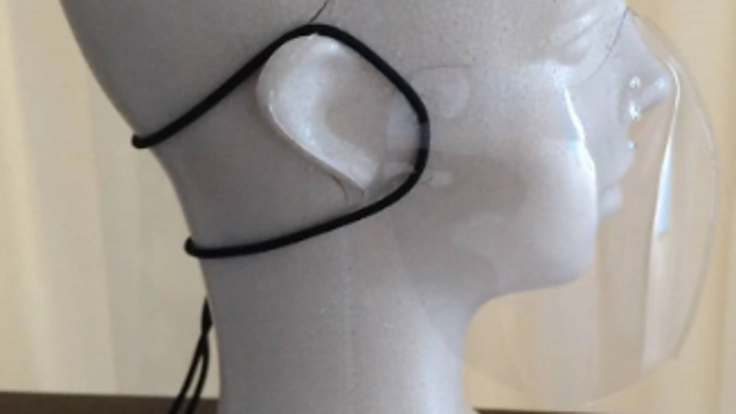 顔が見える透明ビニールマスク普及でコロナ禍も明るく！