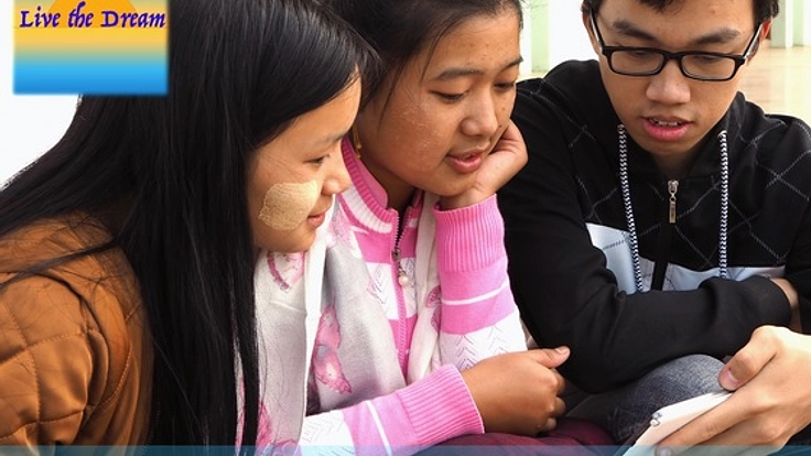 俺だって頑張れた。動画でミャンマーの若者に夢への道しるべを!