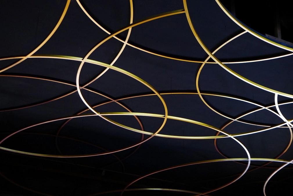 金色の輪の取り付けが終わりました