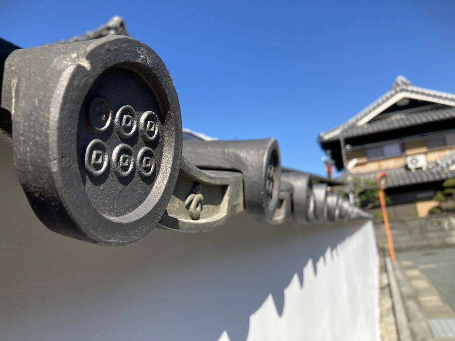 本堂庫裏部分の修繕工事が終了間近となりました！