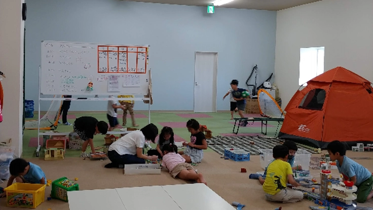 学童にボルダリングウォールを！