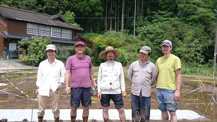 完全無農薬のお米を湧き水だけで育てる村を作りたい。