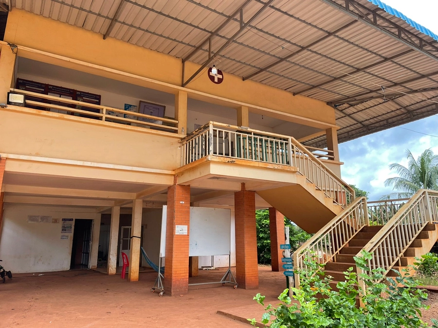 第二目標｜カンボジアの保健センターに分娩用医療器材を！！