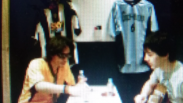 地域の放送局立ち上げの人件費を集めたい