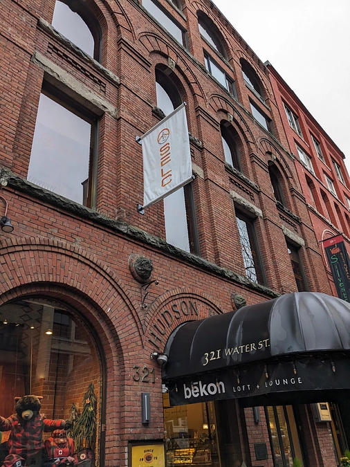 講演会、ワークショップの会場へ！