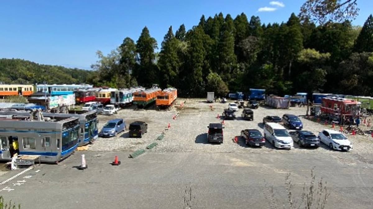 【活動を知ってもらうため、ポッポの丘で活動を行いました！】