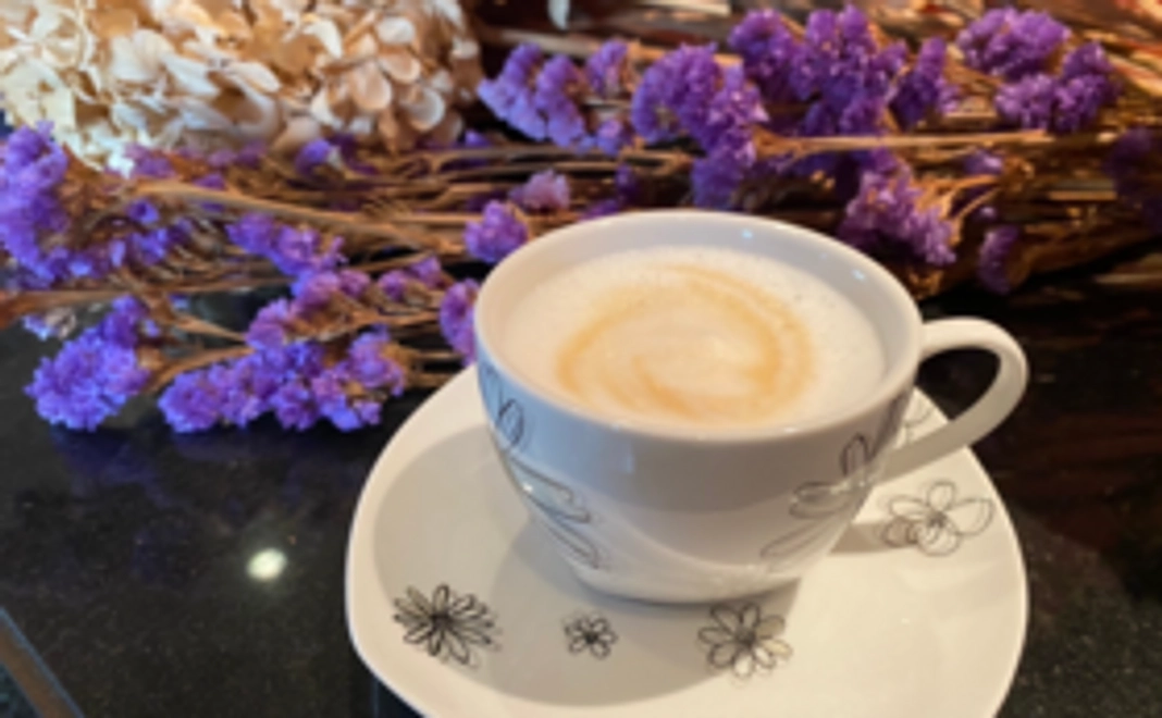 結婚式場が運営するカフェへの招待券