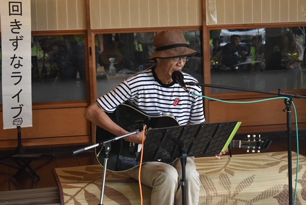 第１６９回きずなライブにて実行委員７名が熱演！