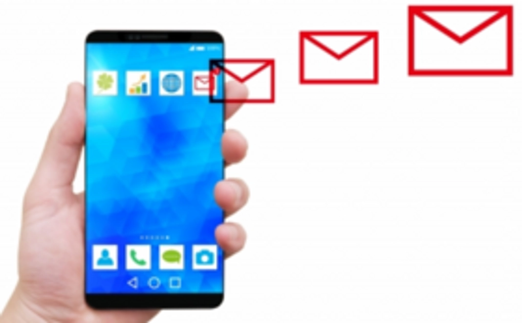 お礼のメールをお送りさせていただきます。