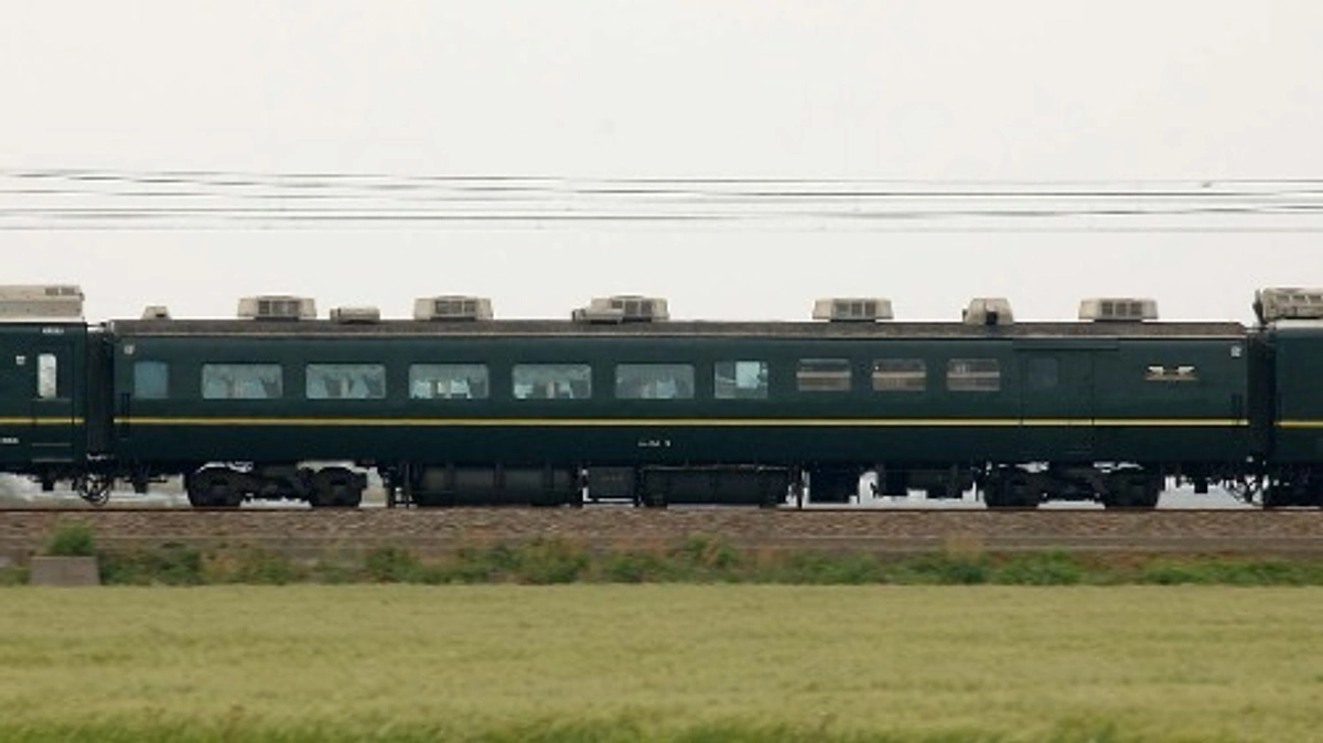 サシ481-48の復元見本は…～トワイライトエクスプレスのスシ243と北海道のキシ80形～