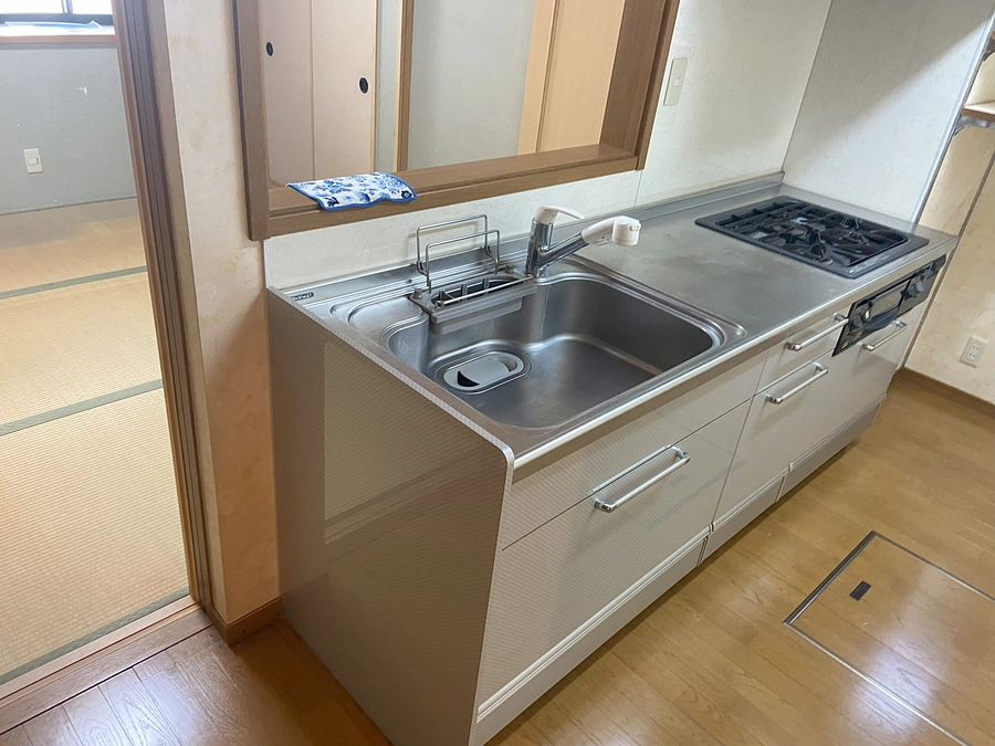 改装を始めました。