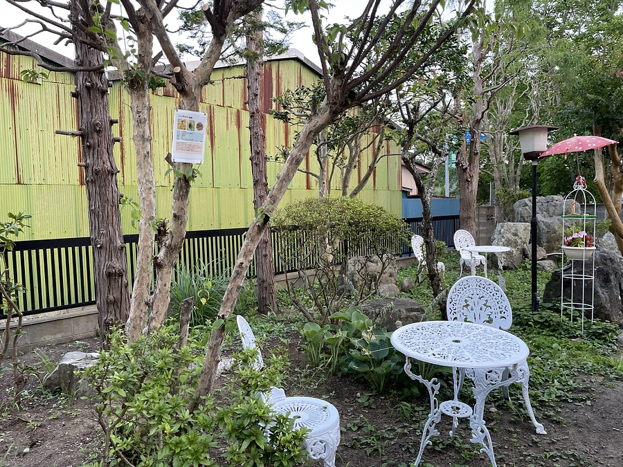 このゆびとまれHouseの庭には優しさが溢れています。