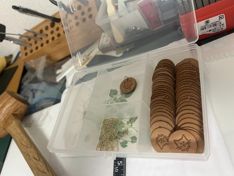 ねこたすキーホルダー製作