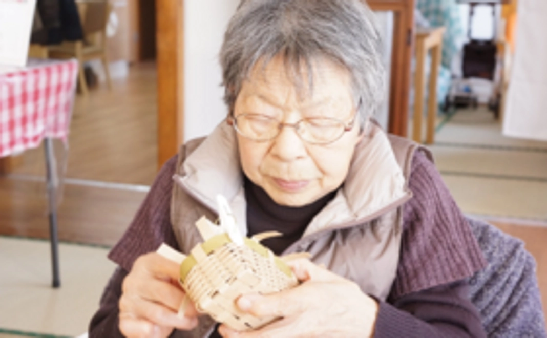 認知症カフェ無料券&マルシェお買物券&利用者さんが作ったぬいぐるみ