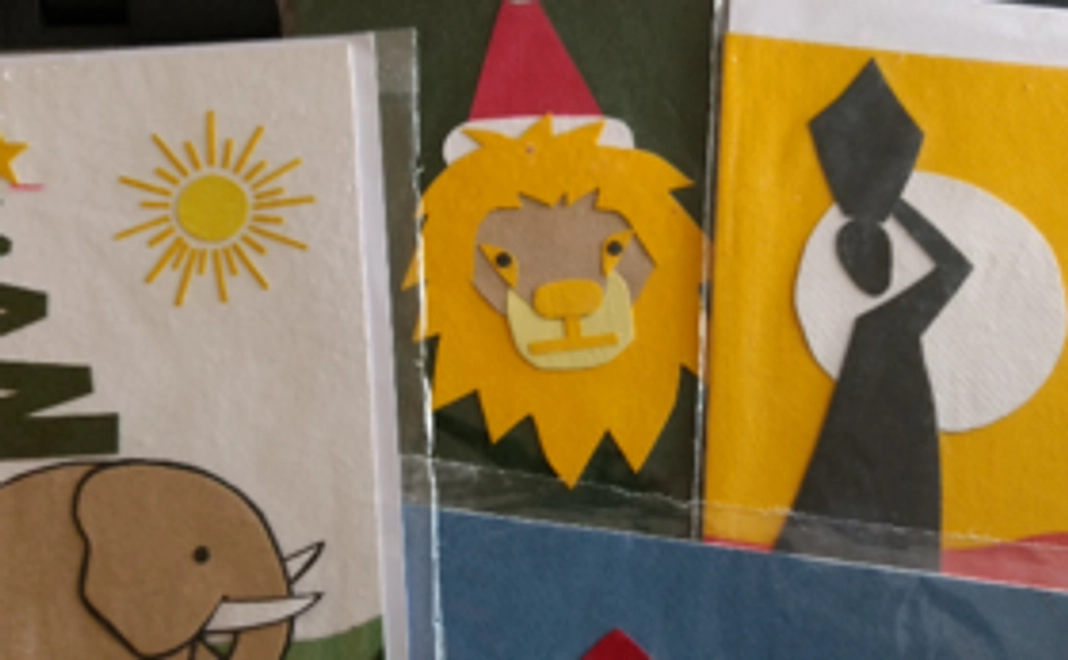 ハンドメイドのカード・アフリカ産生地で作ったポーチ(小)