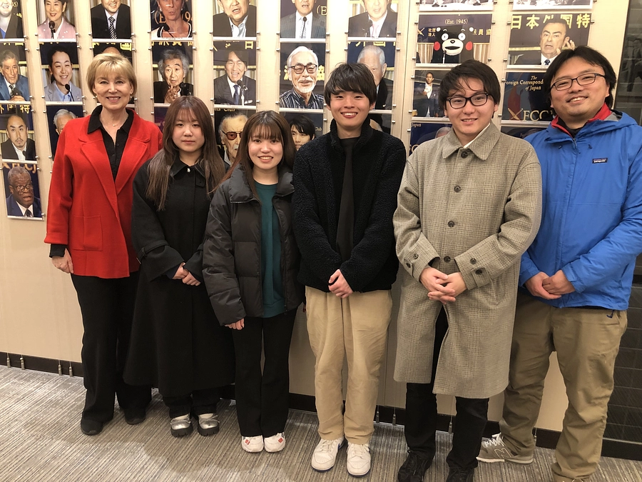 パトリシア様にバンクーバーでの活動の報告をいたしました！