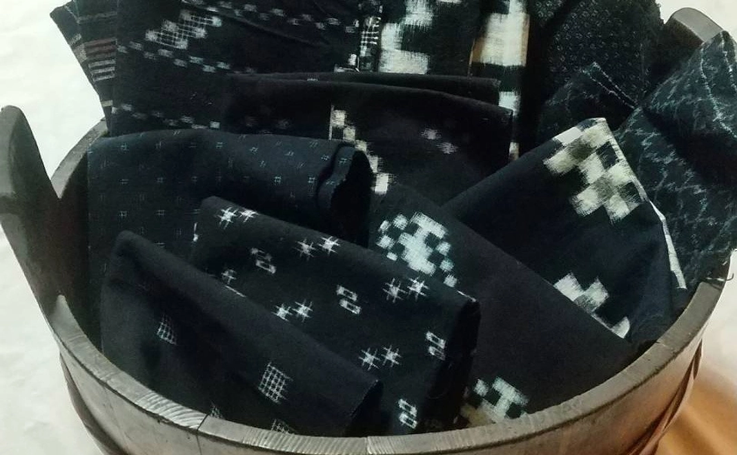 絣の古布を使ったコースター(10cm角)2枚、お礼状・ご報告