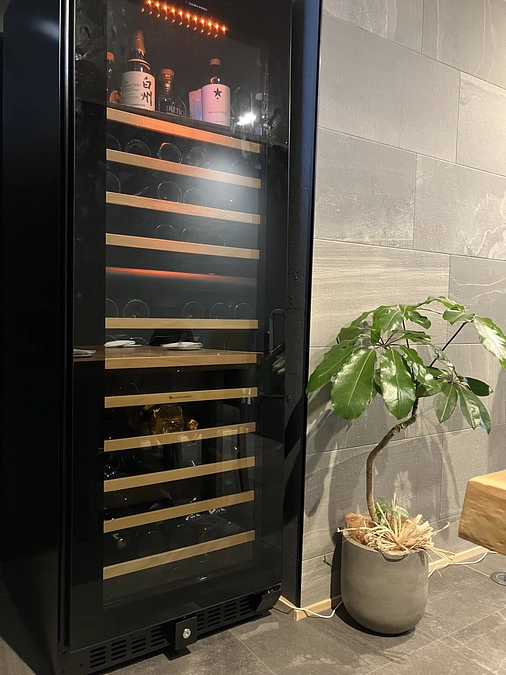 ワインセラーが入りました！