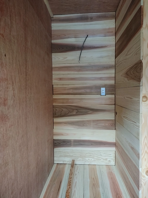 シャワー棟に着手！！【21日目】