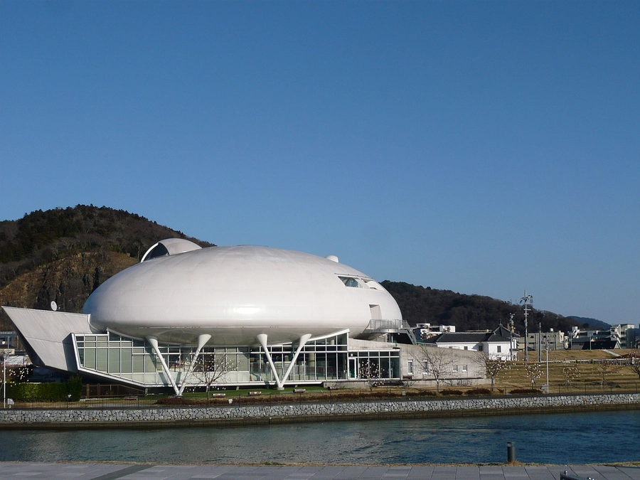 石巻の「石ノ森漫画館」と震災（返礼品の紹介）