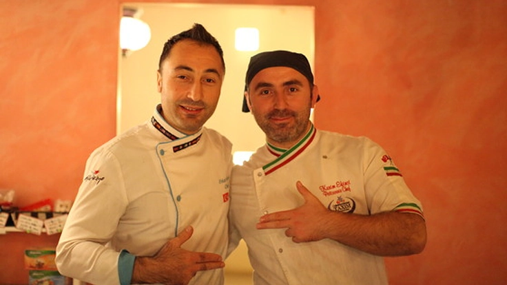 東山動物園内にある、家族で立ち上げたトルコ料理店にご支援を！