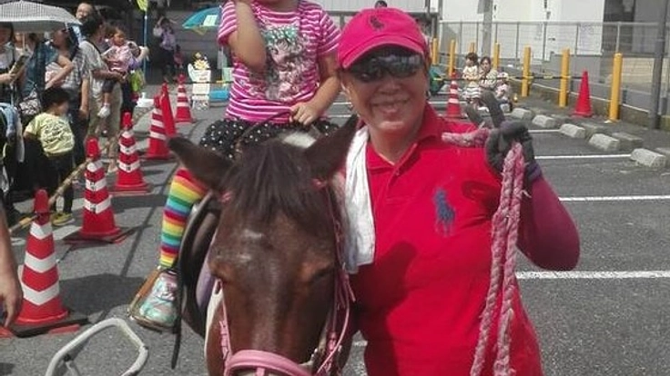 子供が乗馬セラピーを安全に受けるために新たに馬を購入したい！