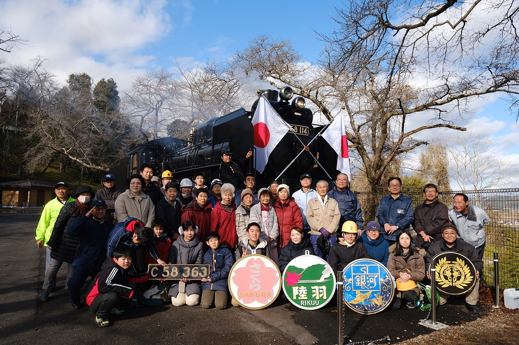 【NEWS】年末清掃・記念撮影会・雪囲いを実施しました！