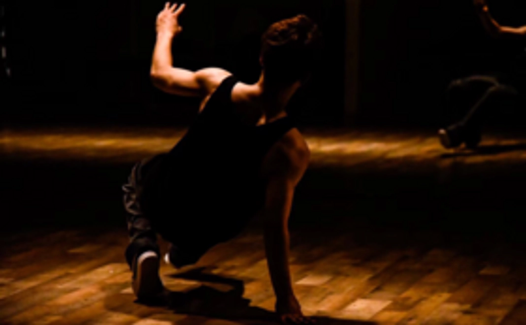 【高校生限定】BRAVE公演ペアチケット