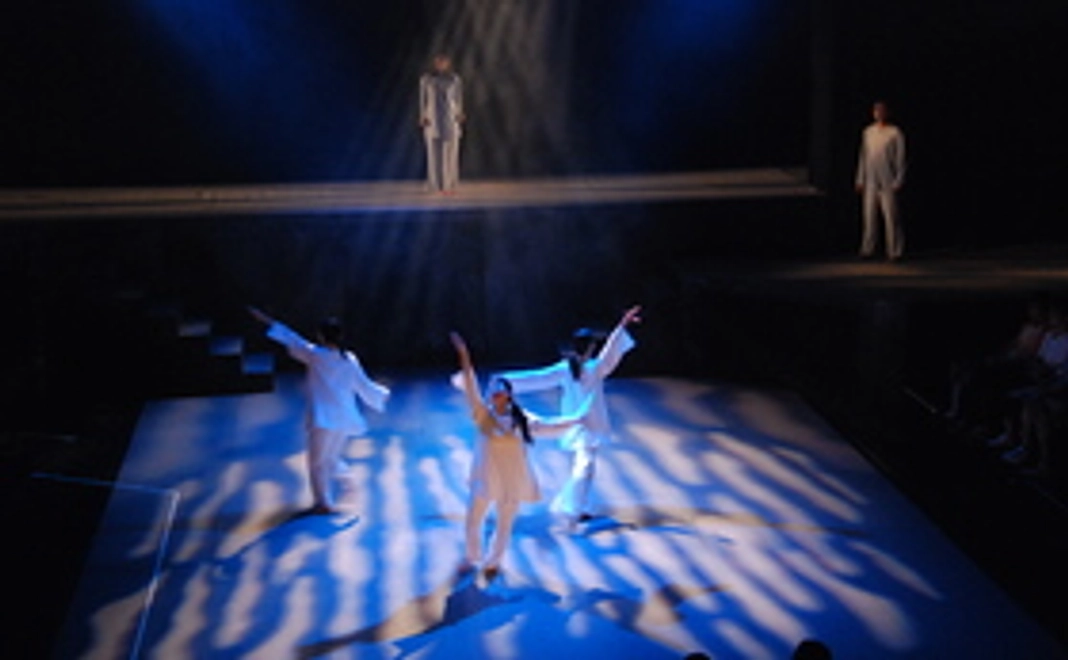 公演DVD をお届け！