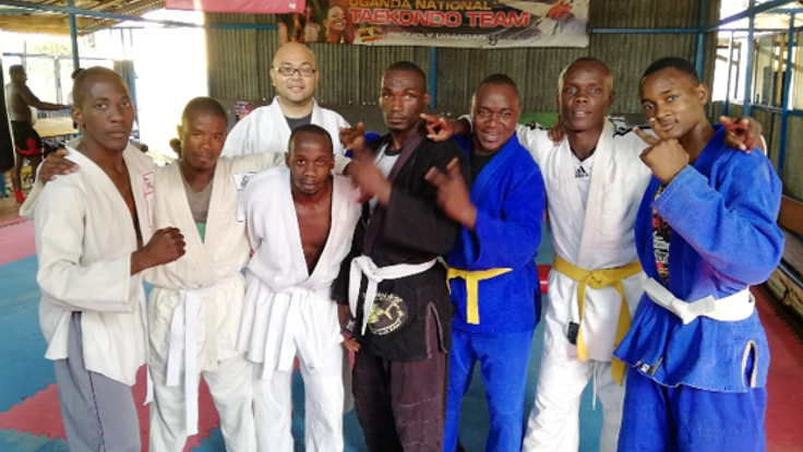 ウガンダ人・難民の柔道家に国際大会参加のチャンスを