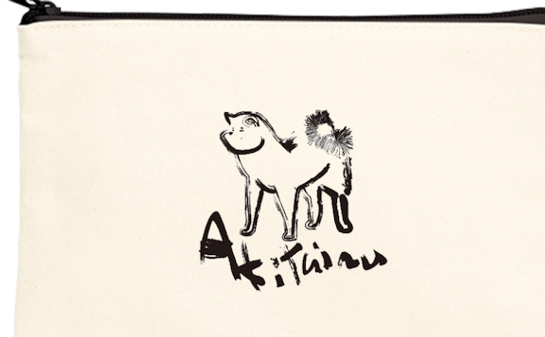 秋田犬ロゴ入りポーチ