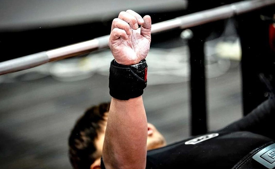 すえとしよしたかを応援する