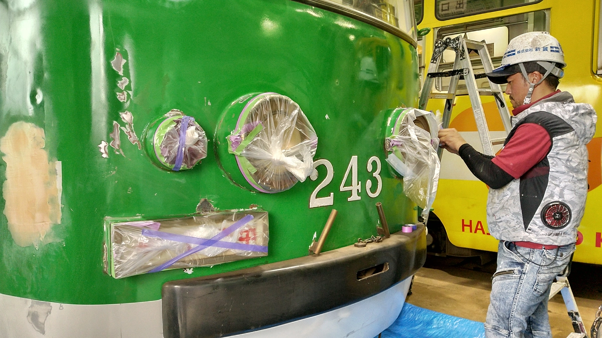 いよいよ塗装作業が本格化しました